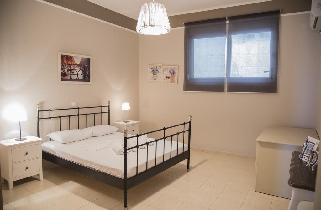 Aperanto House Paralia Loutsas Exteriér fotografie